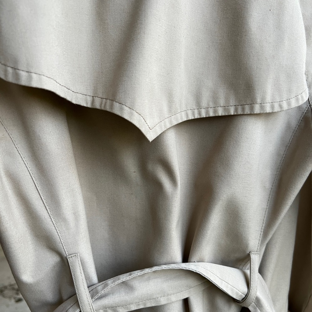 London Fog Trench Coat - Picture 11 of 13